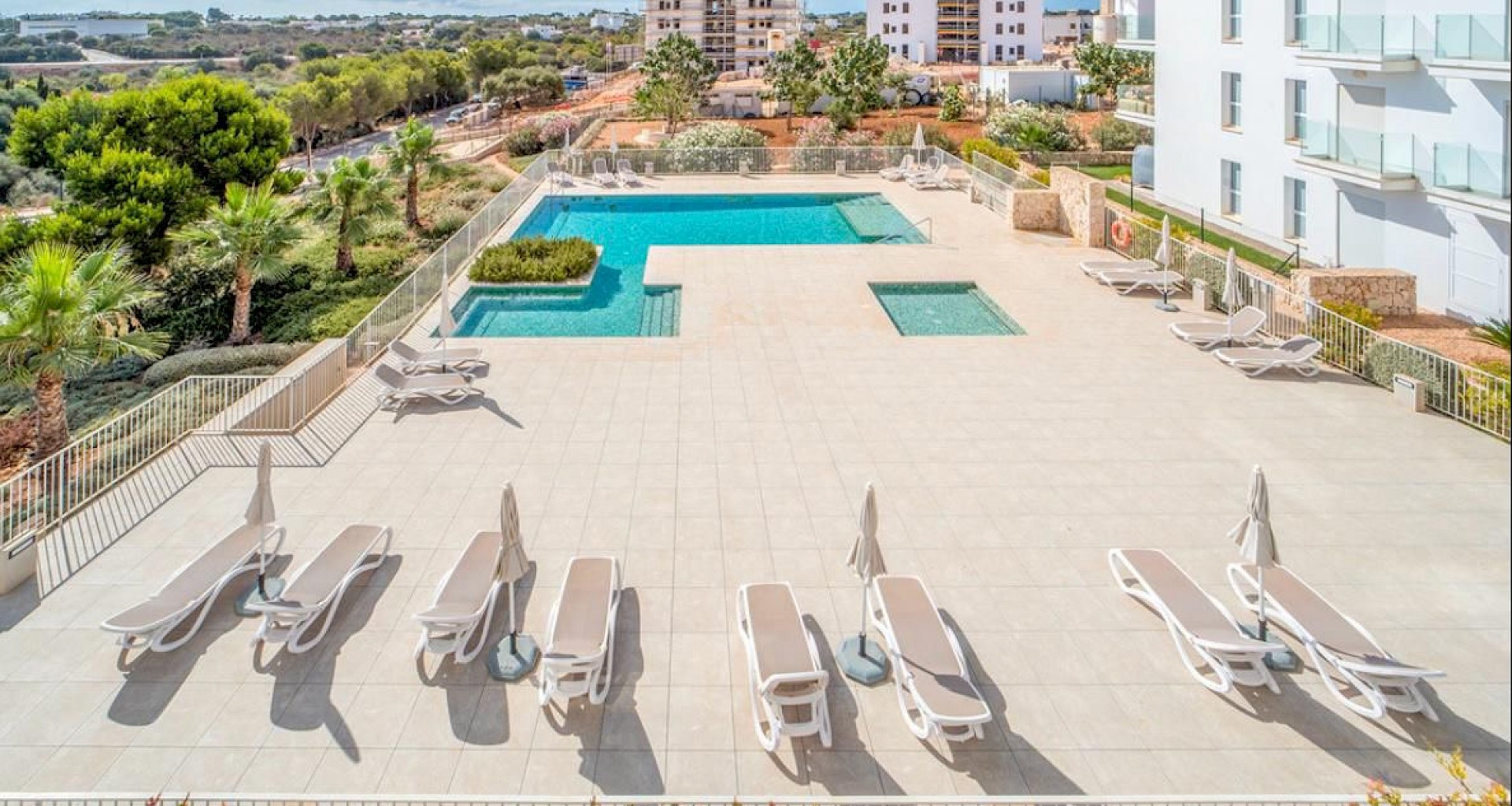 KROHN & LUEDEMANN Appartement neuf à Cala d'Or dans un endroit privilégié au-dessus de la marina, près de la plage 